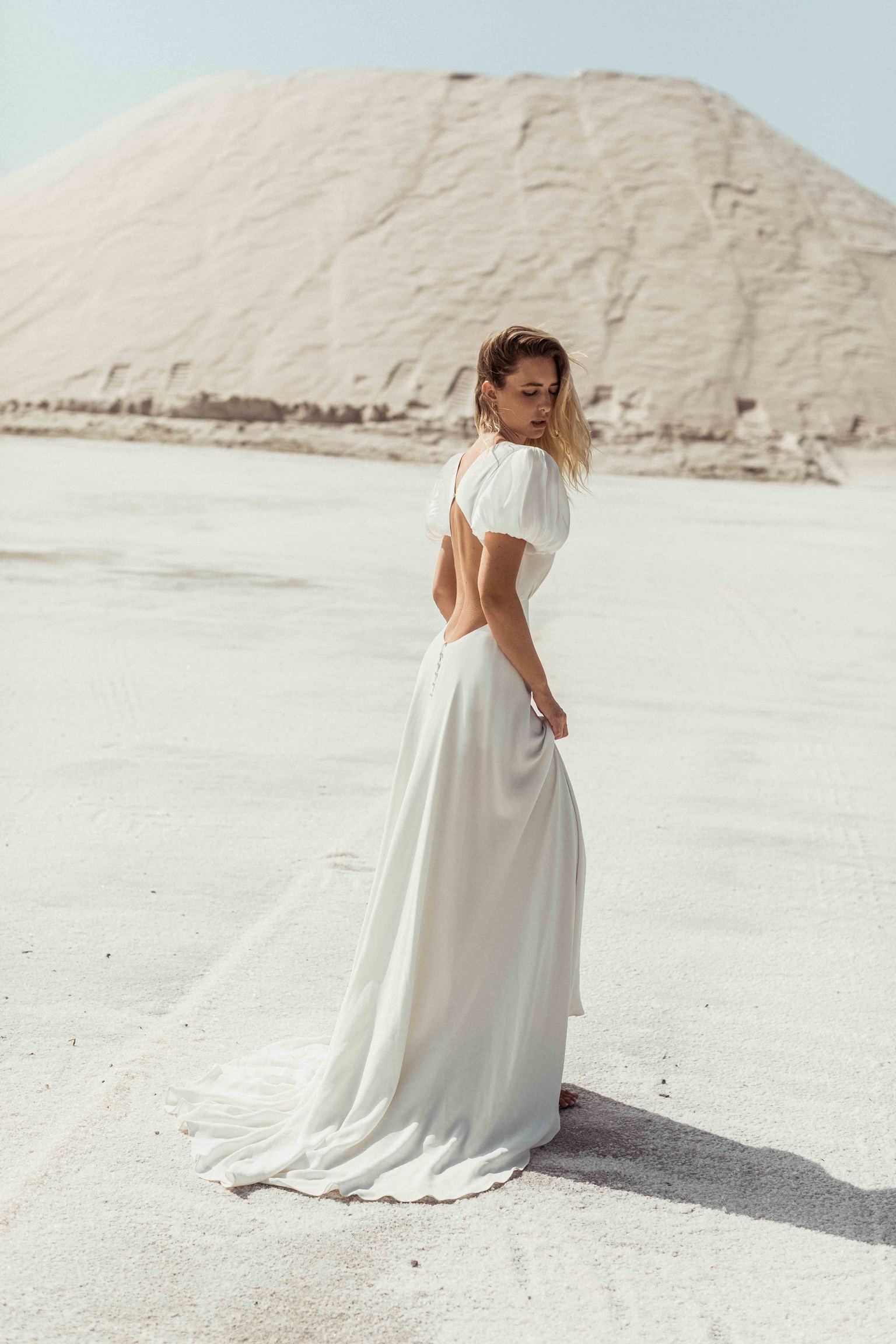 Caroline Takvorian-Stone-robe de mariée simple